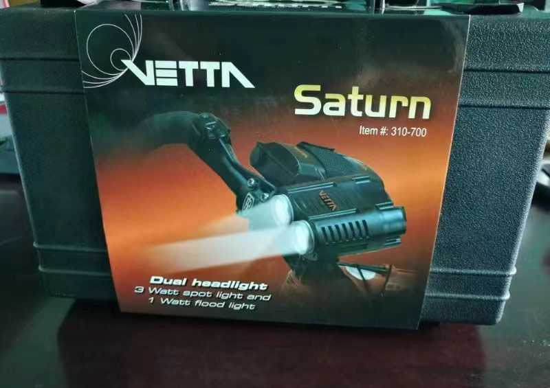 Saturn vetta 310-700